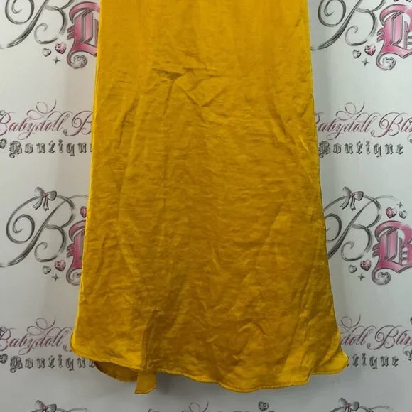 RW&CO. Tank top shiny strappy yellow shimmer Mustard Camisole Top - Picture 5 of 13